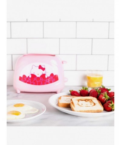 Hello Kitty Uncanny Brands 2-Slice Toaster $14.32 Toasters